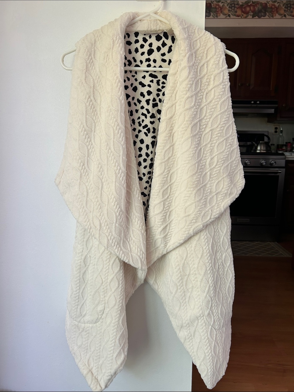 AnyBody || Cream Cable Knit Open-Front Poncho Vest with Dalmatian Lining